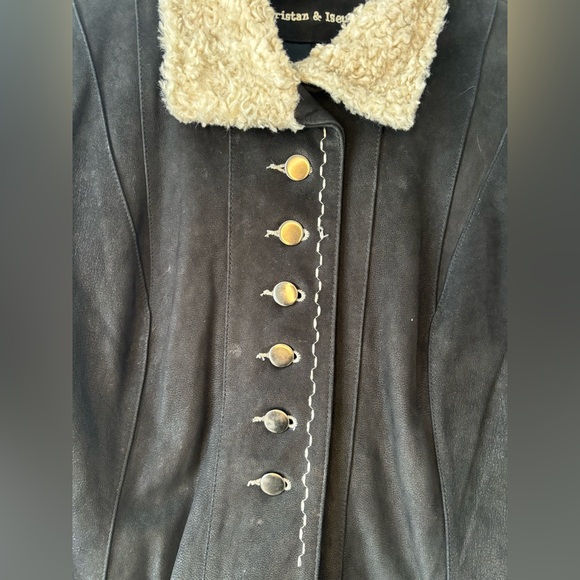 Tristant & Iseut - Black Suede Jacket with Shearling Collar - Picture 3 of 11